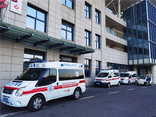 三都镇救护车出租服务案例4