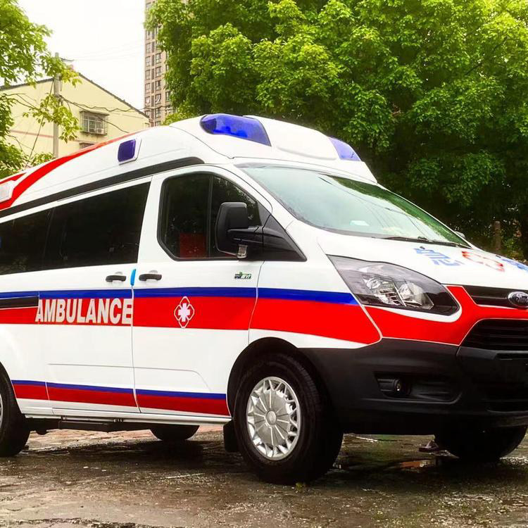 三都镇跨省救护车出租护送返乡